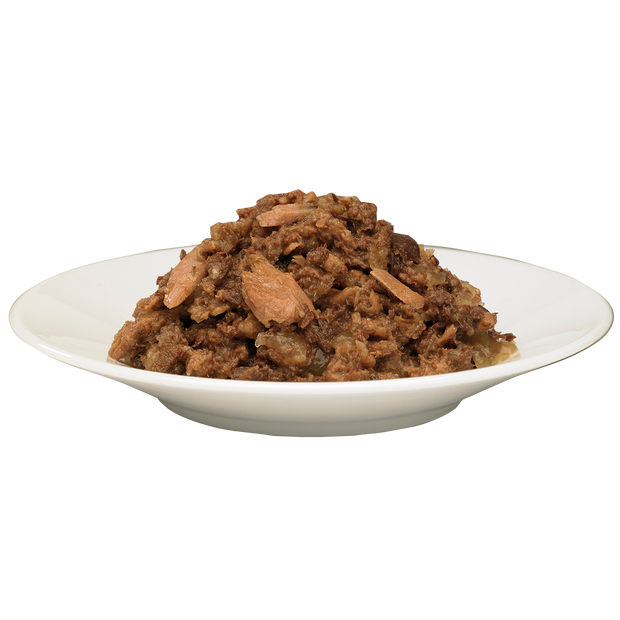 Plate of 英国极速赛车开奖结果官网 its only natural Tuna Flakes Cat Food made with 50% tuna and 100% natural ingredients